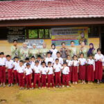 Lima Hari Ekspedisi Juhu, Mama Deden Membangun Harapan Baru untuk Anak-Anak Pegunungan Meratus