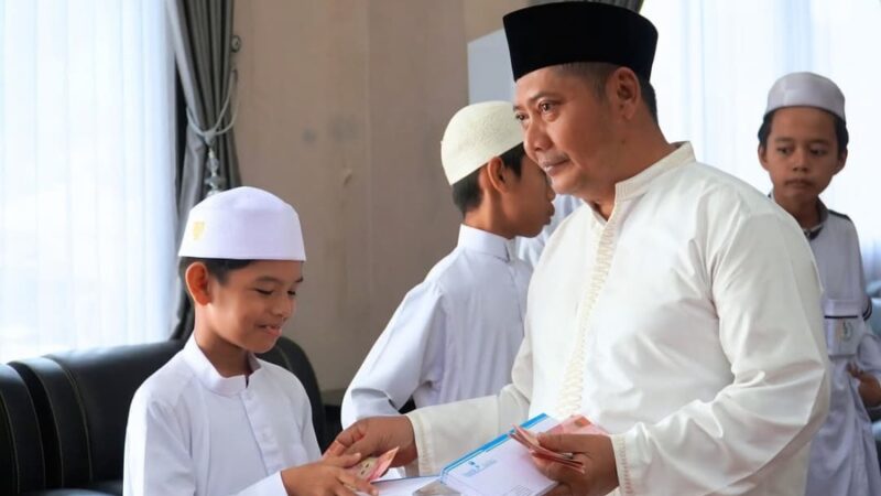 Momentum Syukur, Bupati HST Gelar Doa Bersama dan Berbagi Kebahagiaan Dengan Anak Yatim