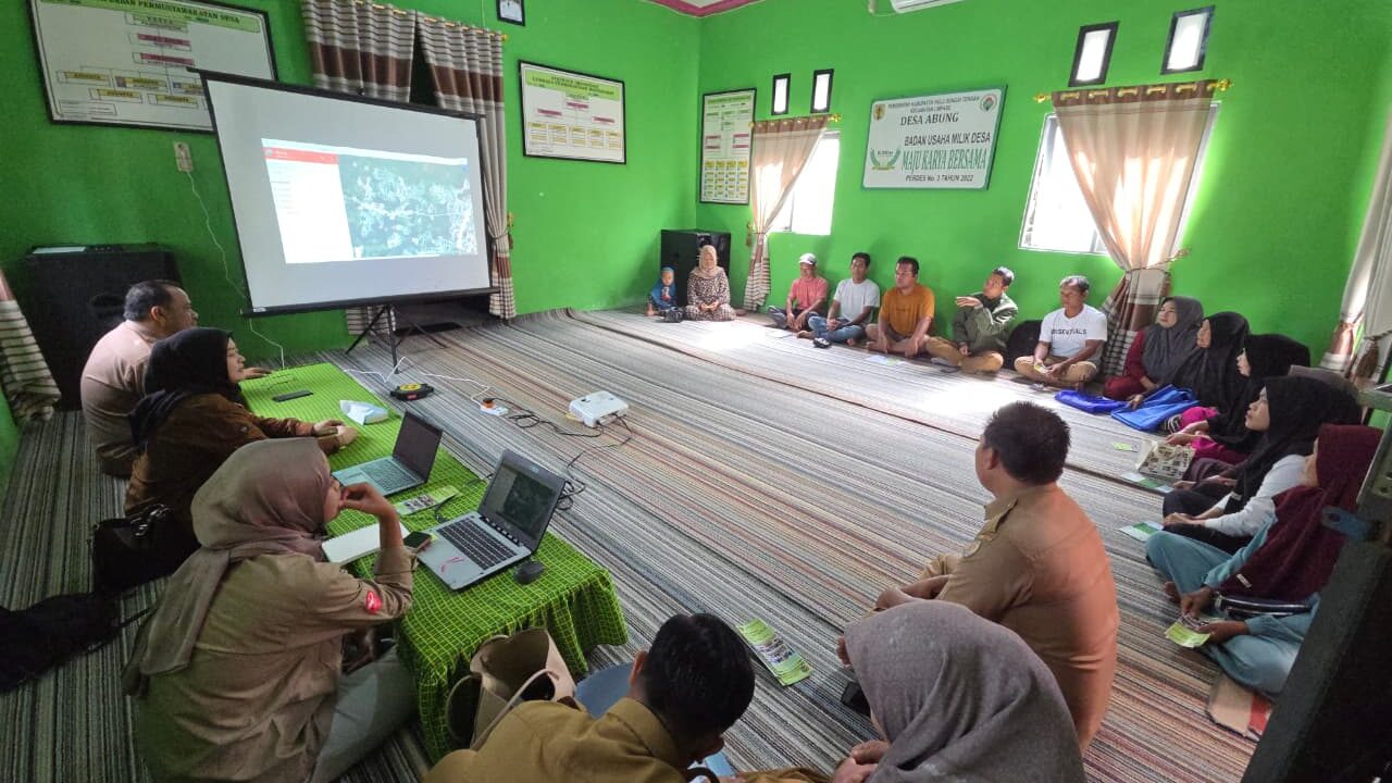 Kantor Pertanahan Kabupaten Hulu Sungai Tengah Laksanakan Penyuluhan PTSL di Desa Abung, Kecamatan Limpasu