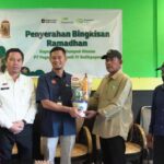 PT Pegadaian Serahkan Bingkisan Ramadan, Apresiasi Peran Bank Sampah Induk Banjarmasin Melalui Ekosistem Berbasis Tabungan Emas