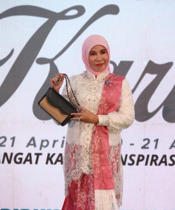 Legislator Balangan Hj Sri Huriyati Hadi: Perempuan Berdaya Lahirkan Generasi Unggul