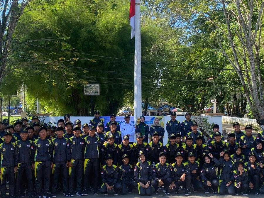 Bupati HST Lepas Kontengen POPDA 2026, Berikan Semangat Pada Atlet Muda Murakata