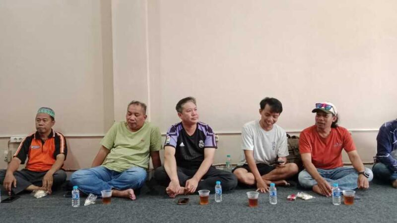 Wakil Ketua DPRD Balangan Turun ke Warga, Dengarkan Keluhan dan Harapan di Desa Batu Piring