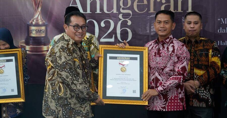Saat Pers Menjadi Jembatan Rakyat dan Pemerintah, Yamin Raih Anugerah Sahabat Pers SMSI