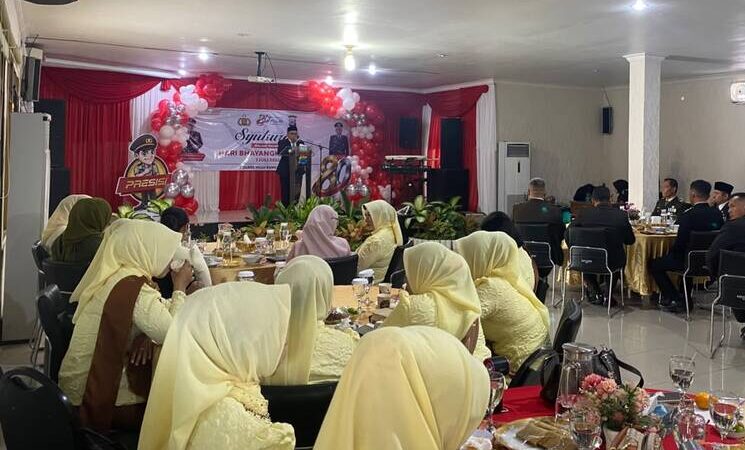 Hari Bhayangkara Jadi Momentum Pererat Kemitraan Pemkab HST dan Polres HST