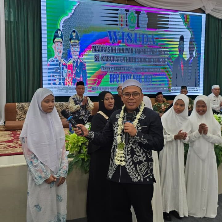 Ratusan Santri MDT HST Diwisuda, Pemkab HST Tekankan Pentingnya Ilmu dan Akhlak