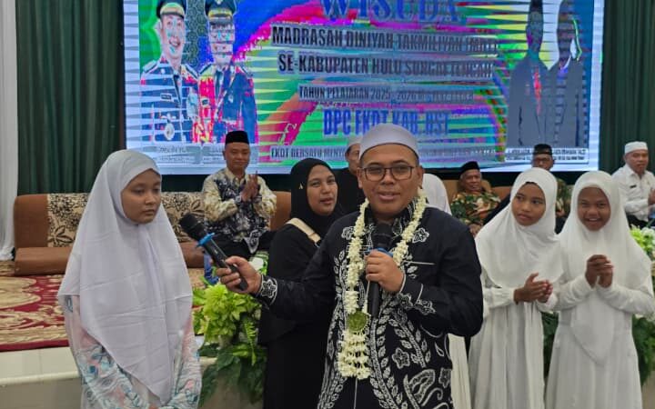 Ratusan Santri MDT HST Diwisuda, Pemkab HST Tekankan Pentingnya Ilmu dan Akhlak