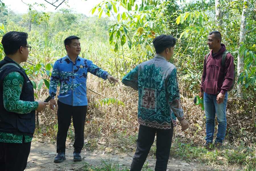 DPRD Balangan Tindaklanjuti Keluhan Warga, Jembatan Rusak di Muara Ninian Disurvei PUPR