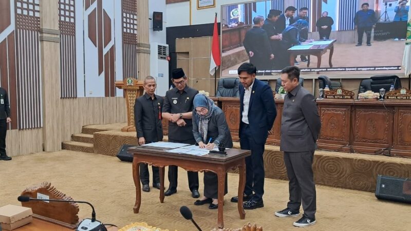 DPRD Balangan Tanda Tangani Nota Kesepakatan PPAS 2027, Tahapan APBD Berlanjut