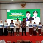 Pemkab HST Serahkan PIP Pada 66 Siswa, Impian Anak Kini Kuat Kembali
