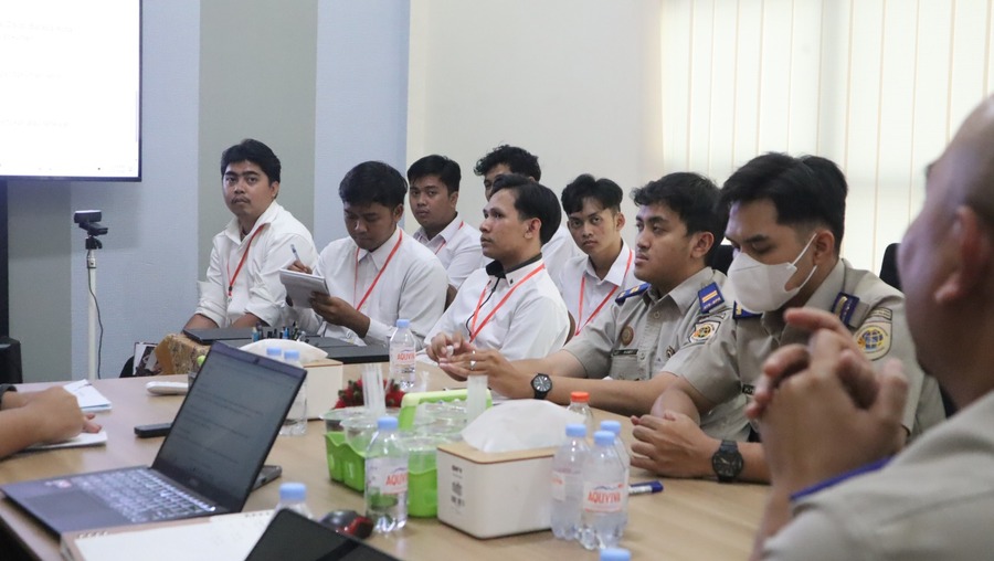 Tingkatkan Kompetensi dan Kualitas Pengalaman Kerja, Kantor Pertanahan Kabupaten Hulu Sungai Tengah Laksanakan Evaluasi Peserta MagangHub